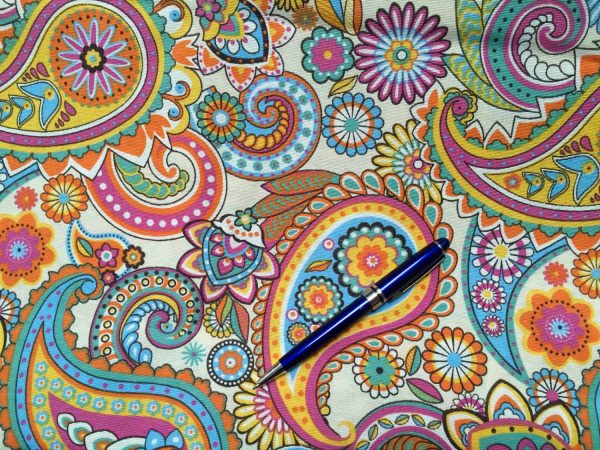 cream-paisley-designer-curtain-upholstery-cotton-fabric-material-140cm-wide-cream-paisley-canvas-594bf4484.jpg