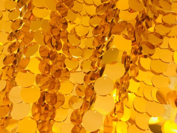 18mm Large Sequin Fabric Glitter Material, 2 way stretch - Backdrop, Dress Making, Home Decoration - 130cm wide - Sparkling GOLD Paillettes