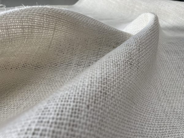 white hessian jute