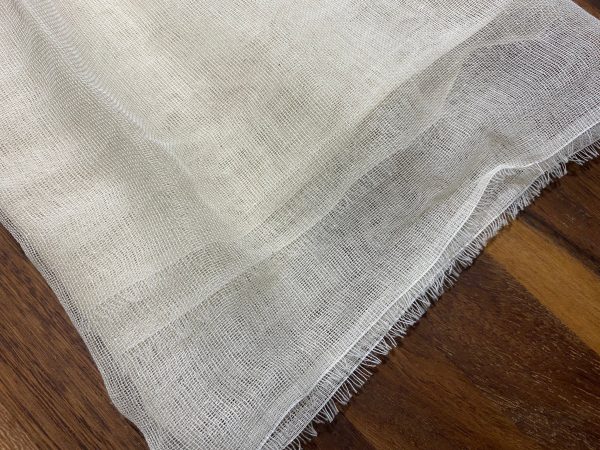 Mull Muslin 100% Cotton Fabric Voile Curtains Fine Unbleached Cheesecloth Linen Look Wedding Table Runner - 140cm wide - Ecru Cream