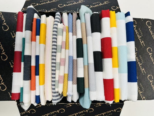 1 or 2kg Striped Fabric Scrap Bundle – Remnants & Bolt Ends – Cotton, Polyester, Teflon – Soft Craft Material